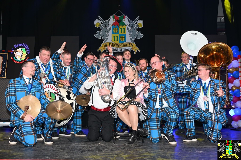 ../Images/Seniorencarnaval 2026 257.jpg